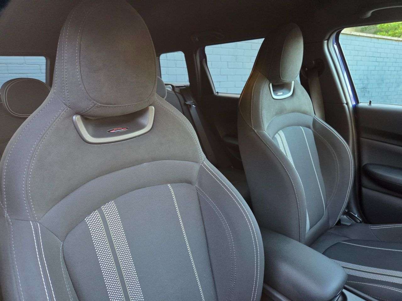 2019 MINI CLUBMAN 2019 MINI CLUBMAN