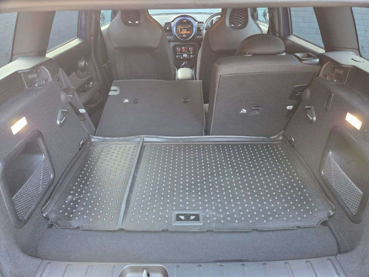 2019 MINI CLUBMAN 2019 MINI CLUBMAN