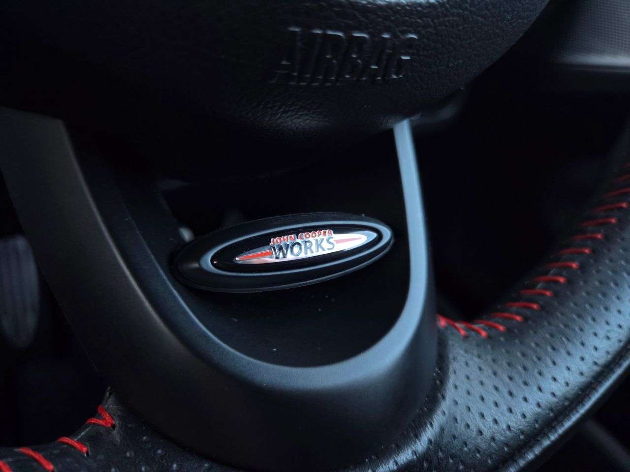 2019 MINI CLUBMAN 2019 MINI CLUBMAN