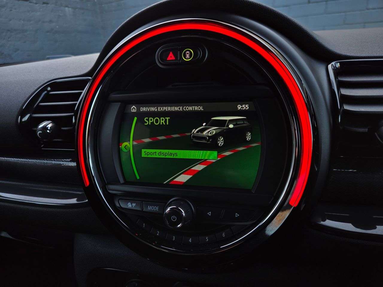 2019 MINI CLUBMAN 2019 MINI CLUBMAN