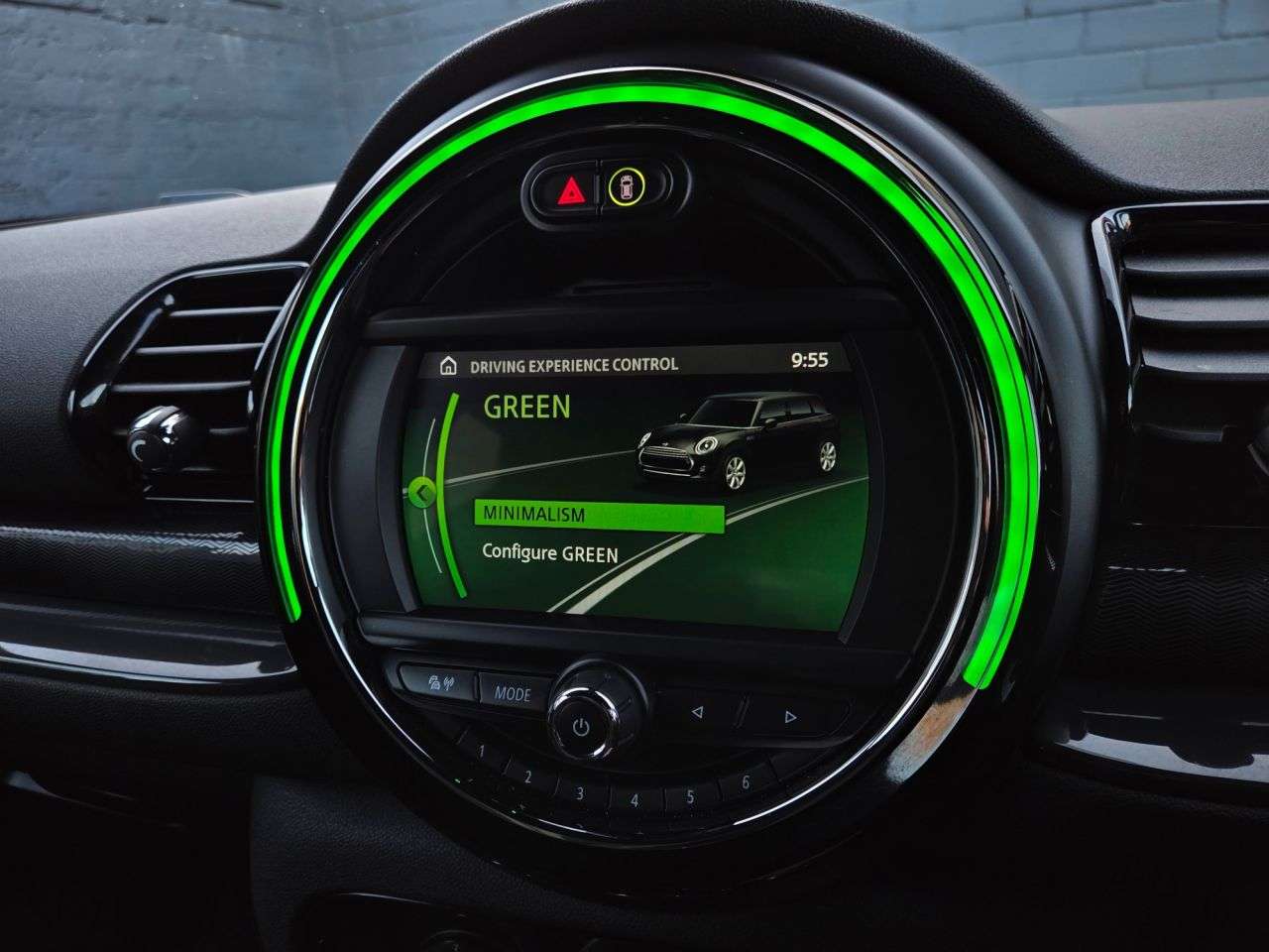 2019 MINI CLUBMAN 2019 MINI CLUBMAN