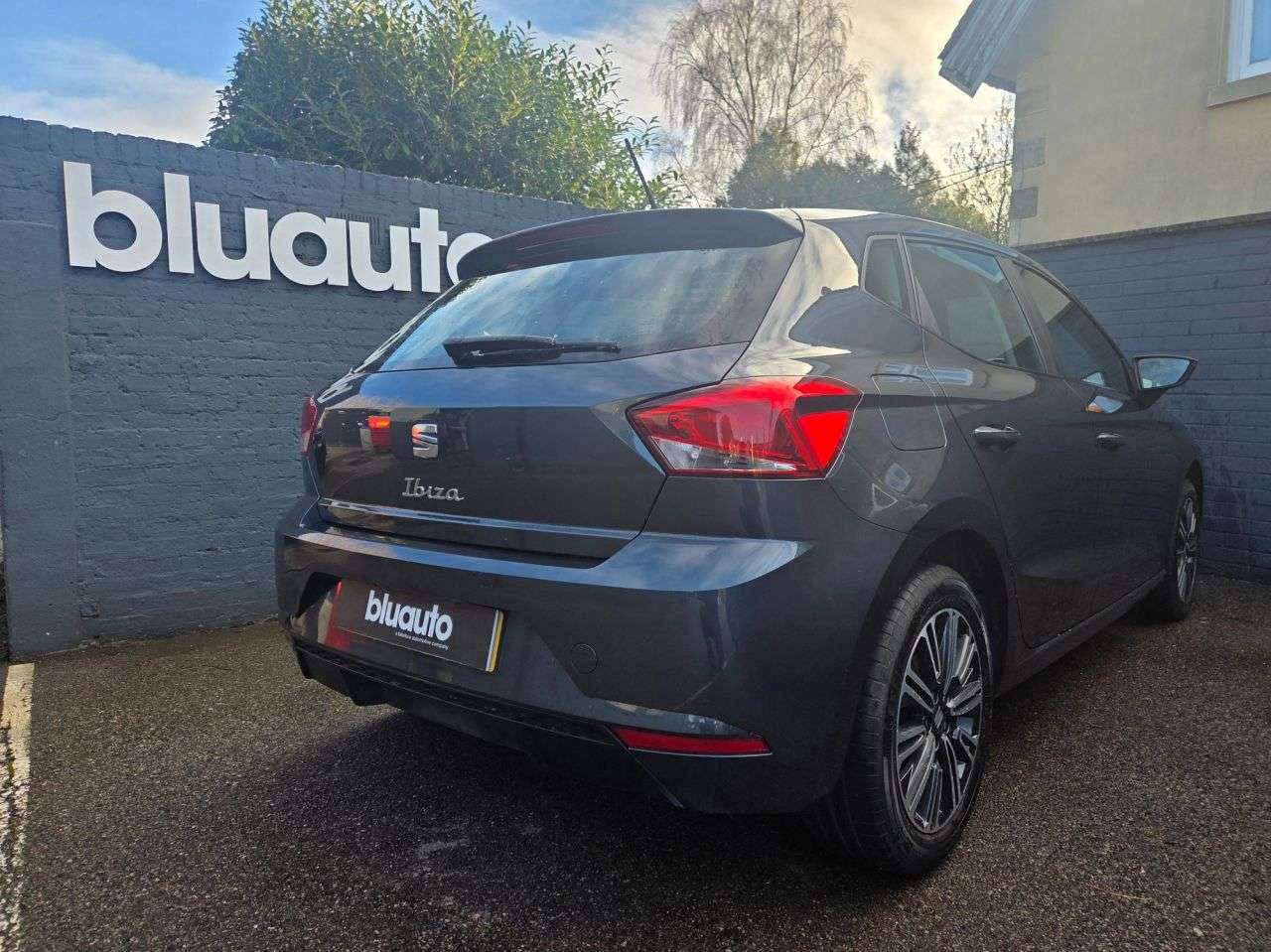 A 2021 SEAT IBIZA 1.0 TSI SE Technology Hatchback 5dr Petrol Manual Euro 6 (s/s) (95 ps) Sat A 2021 SEAT IBIZA 1.0 TSI SE Technology Hatchback 5dr Petrol Manual Euro 6 (s/s) (95 ps) Sat