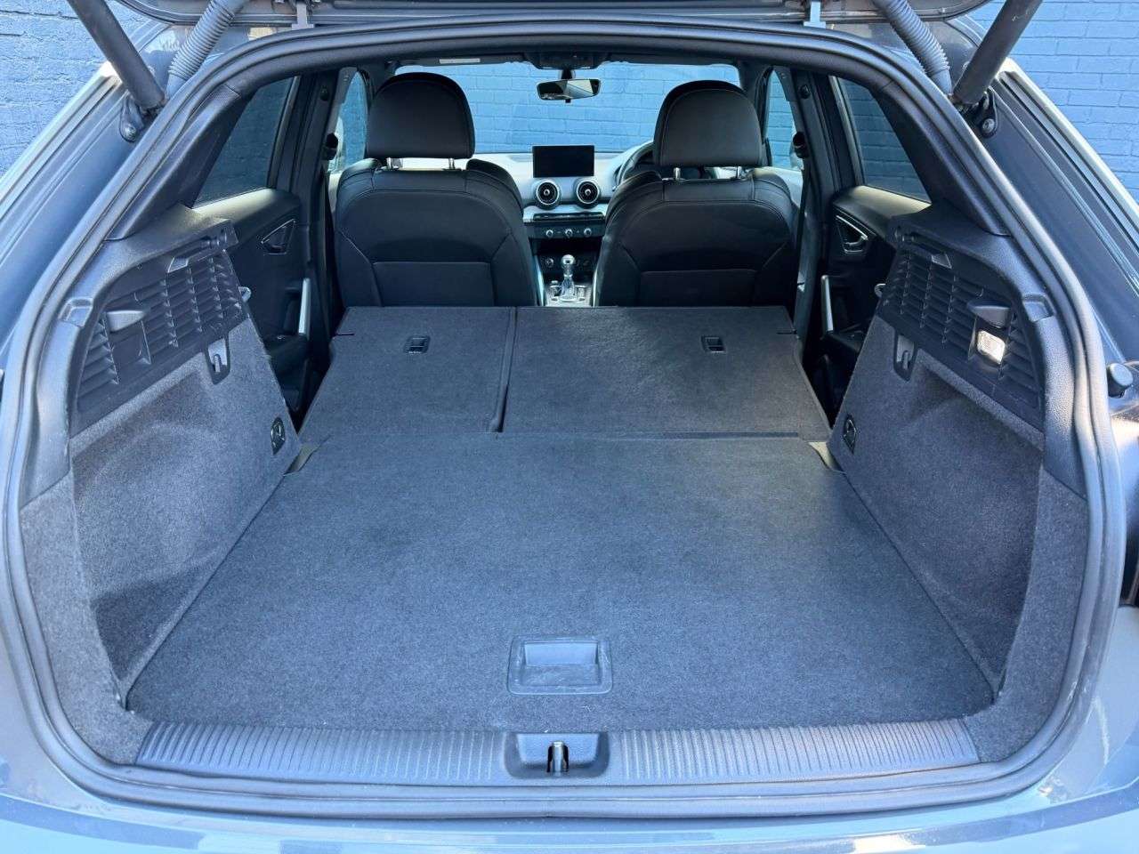 2019 AUDI Q2 2019 AUDI Q2