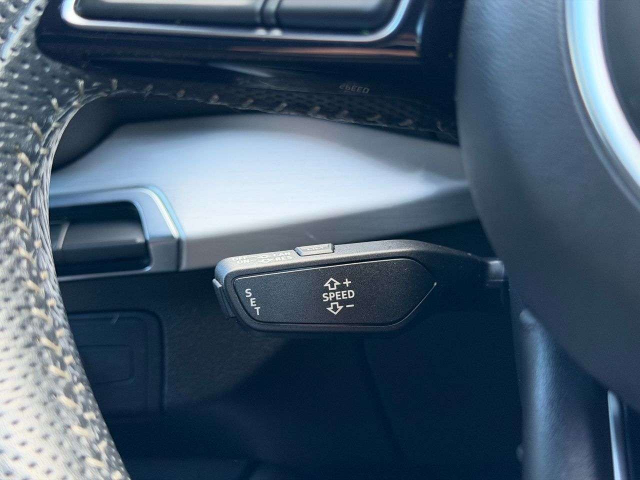 2019 AUDI Q2 2019 AUDI Q2