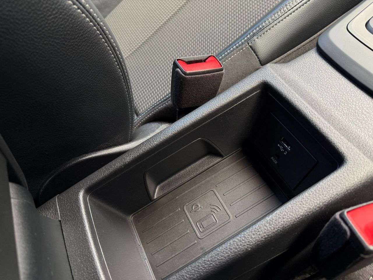 2019 AUDI Q2 2019 AUDI Q2