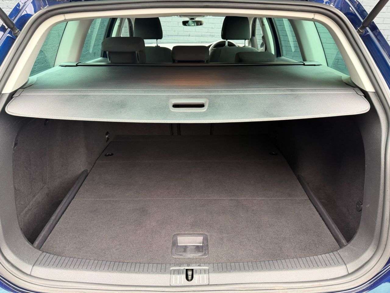 2019 VOLKSWAGEN GOLF 2019 VOLKSWAGEN GOLF