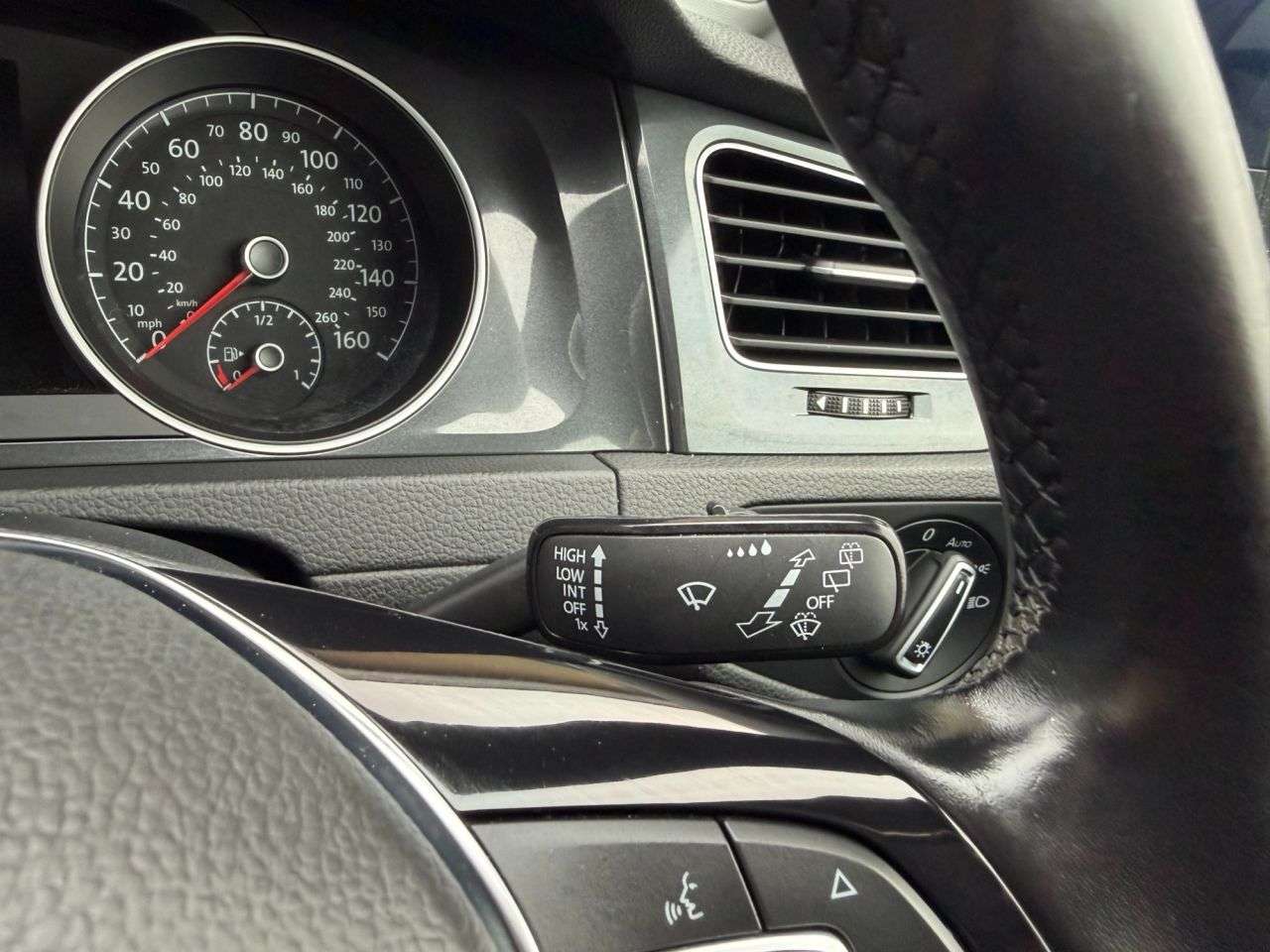 2019 VOLKSWAGEN GOLF 2019 VOLKSWAGEN GOLF