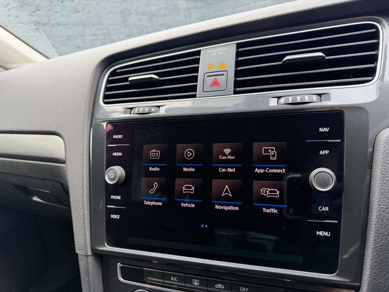 2019 VOLKSWAGEN GOLF 2019 VOLKSWAGEN GOLF