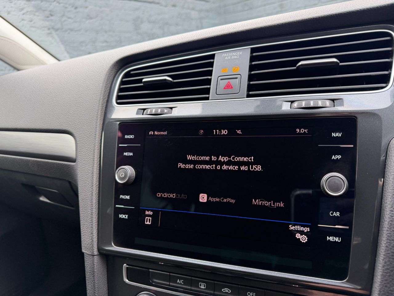 2019 VOLKSWAGEN GOLF 2019 VOLKSWAGEN GOLF