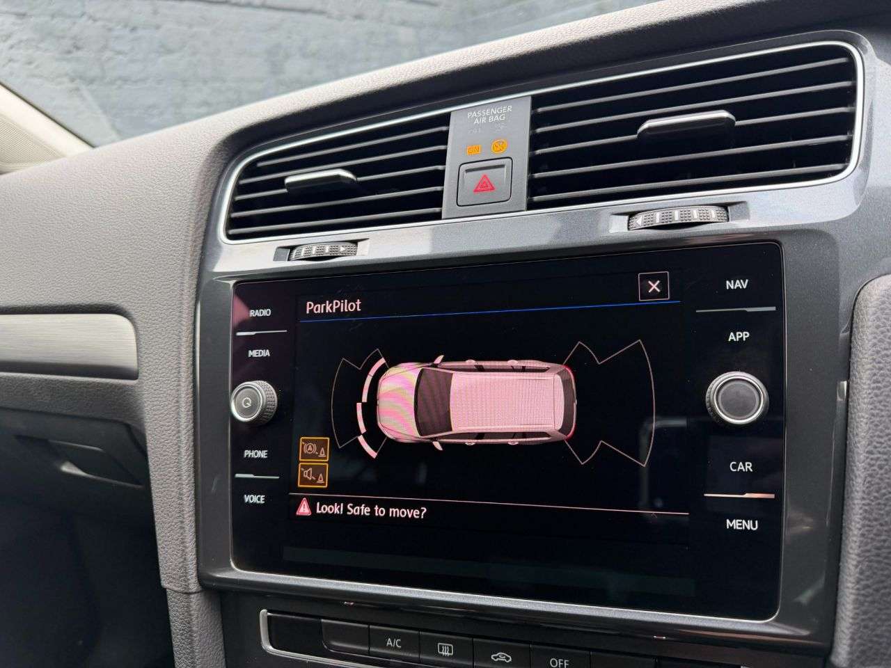 2019 VOLKSWAGEN GOLF 2019 VOLKSWAGEN GOLF