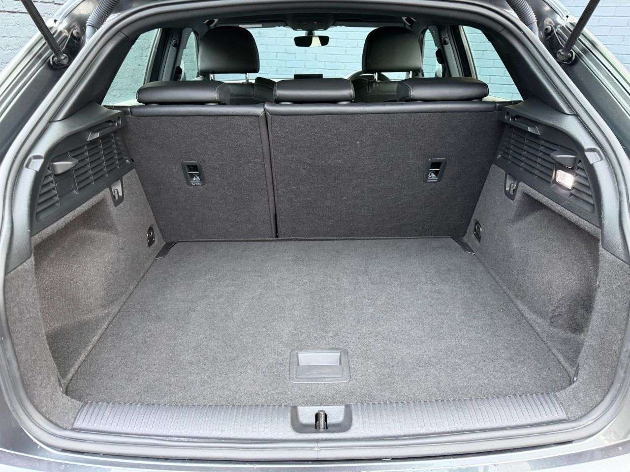 2018 AUDI Q2 2018 AUDI Q2