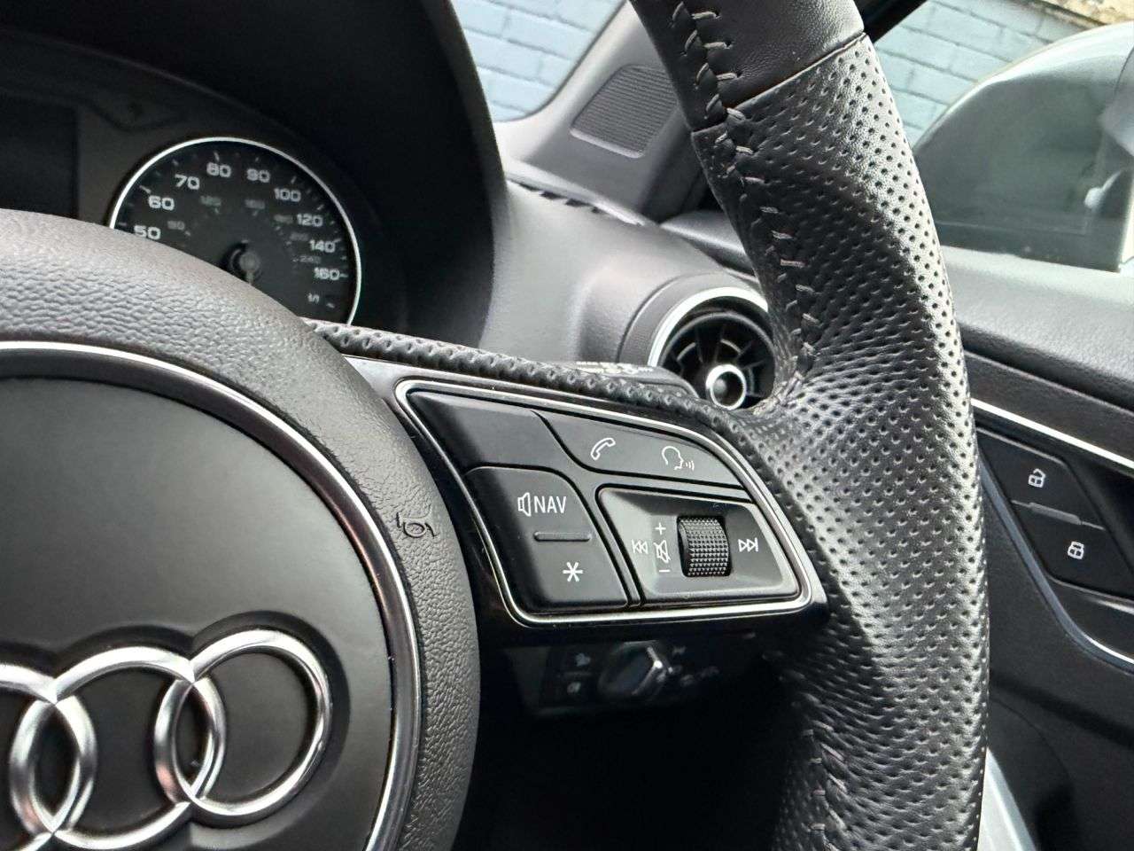 2018 AUDI Q2 2018 AUDI Q2