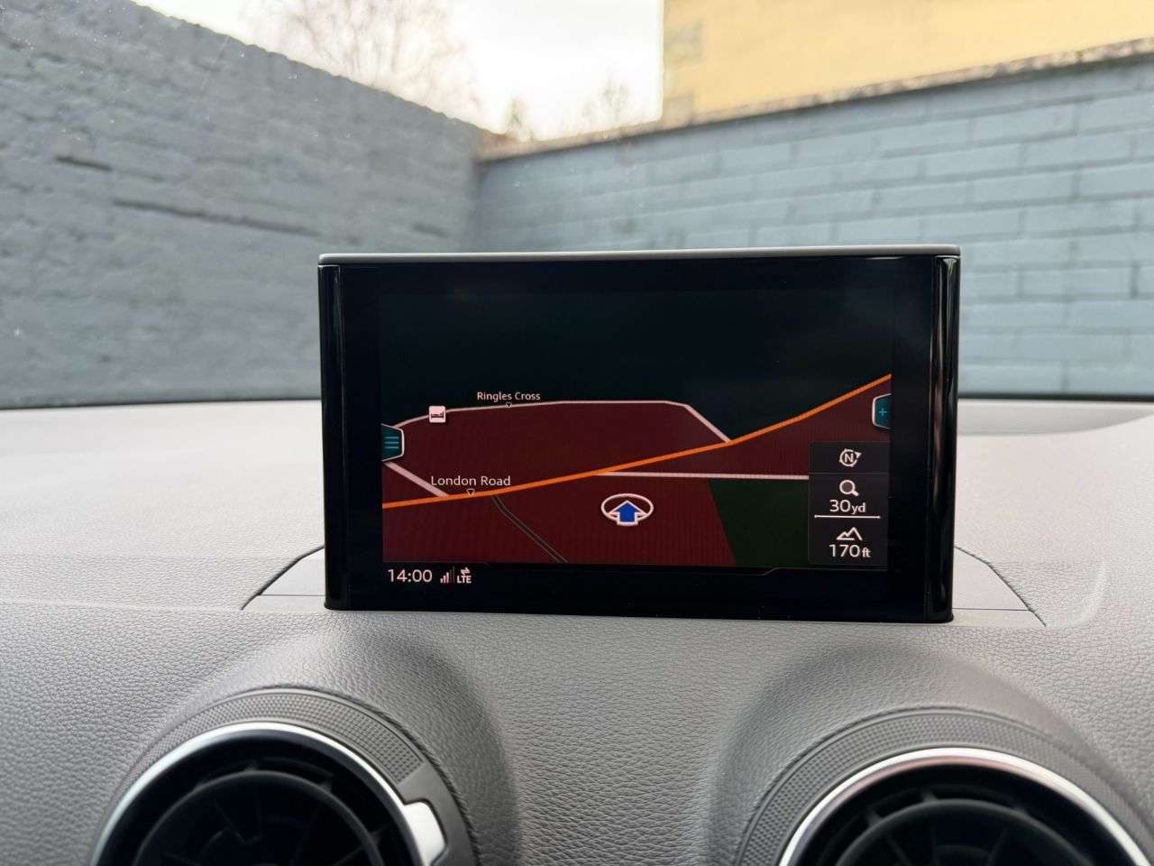 2018 AUDI Q2 2018 AUDI Q2