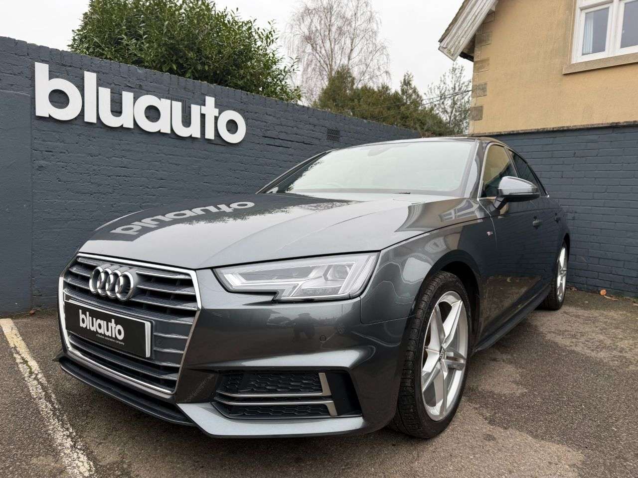 A 2017 AUDI A4 1.4 TFSI S line Saloon 4dr Petrol S Tronic Euro 6 (s/s) (150 ps) A 2017 AUDI A4 1.4 TFSI S line Saloon 4dr Petrol S Tronic Euro 6 (s/s) (150 ps)