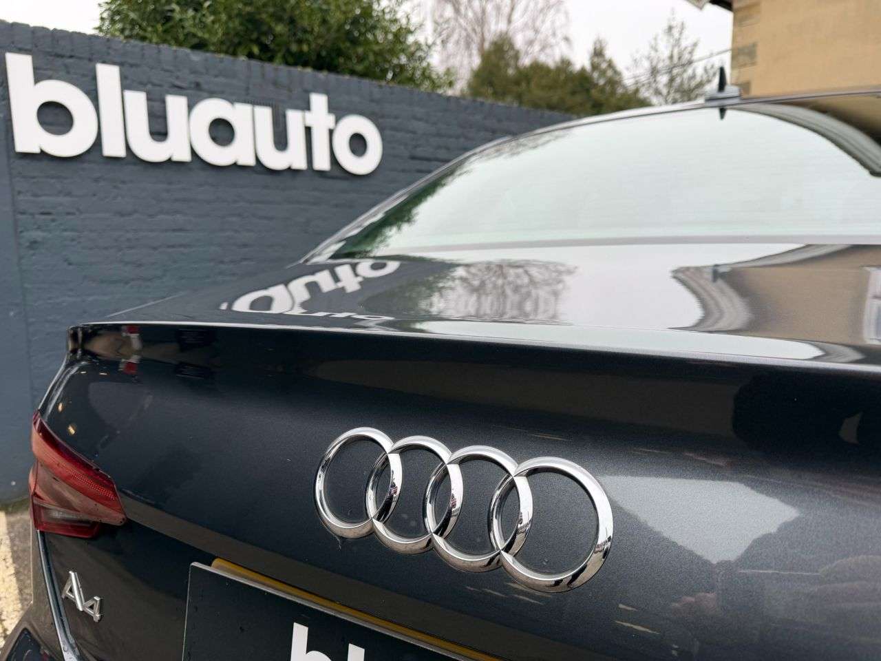 2017 AUDI A4 2017 AUDI A4