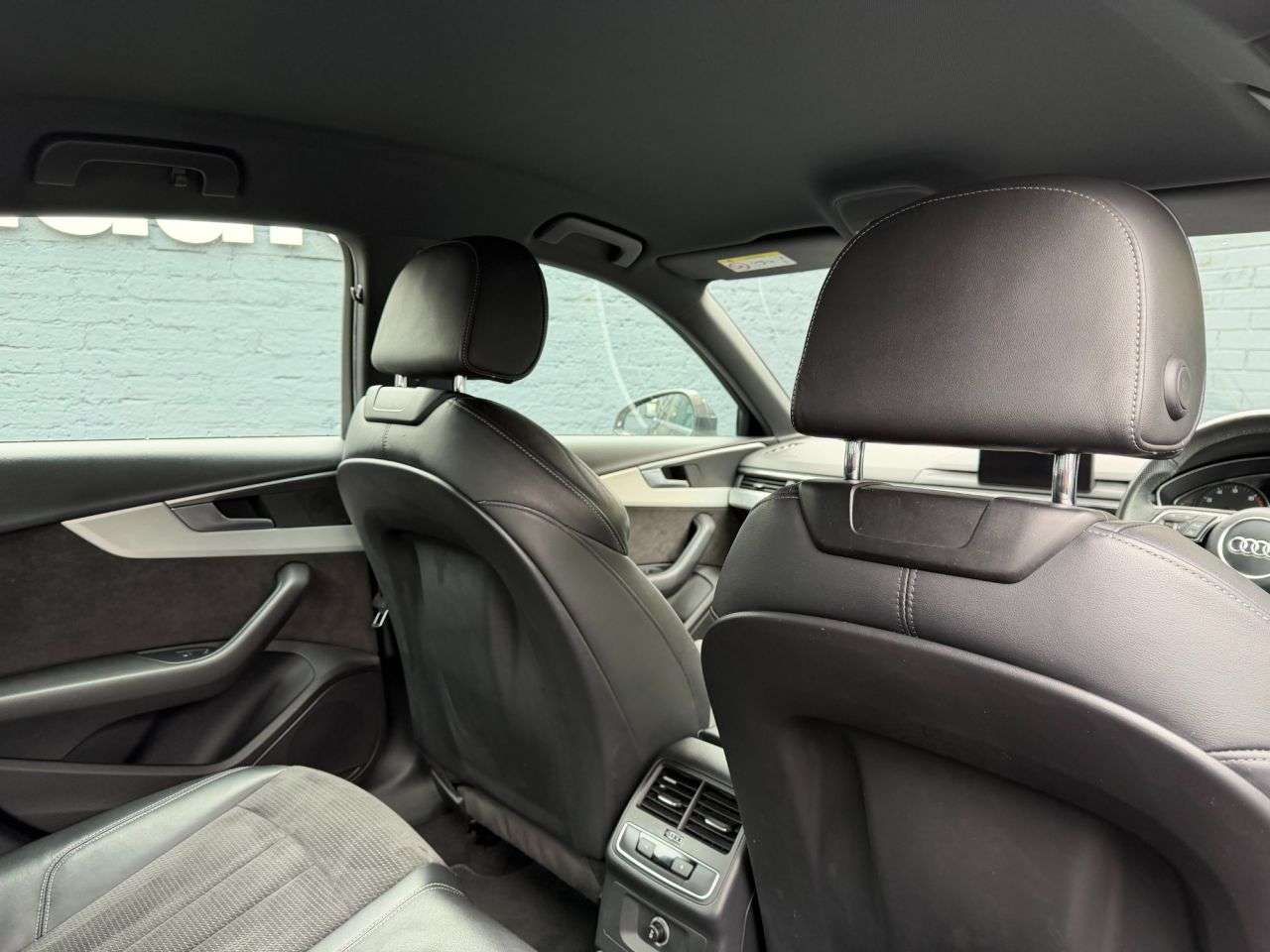 2017 AUDI A4 2017 AUDI A4