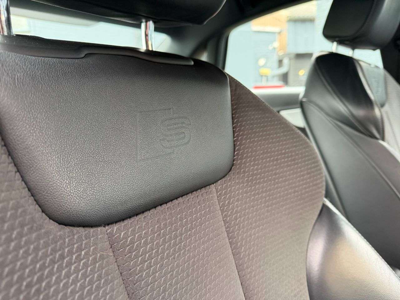 2017 AUDI A4 2017 AUDI A4