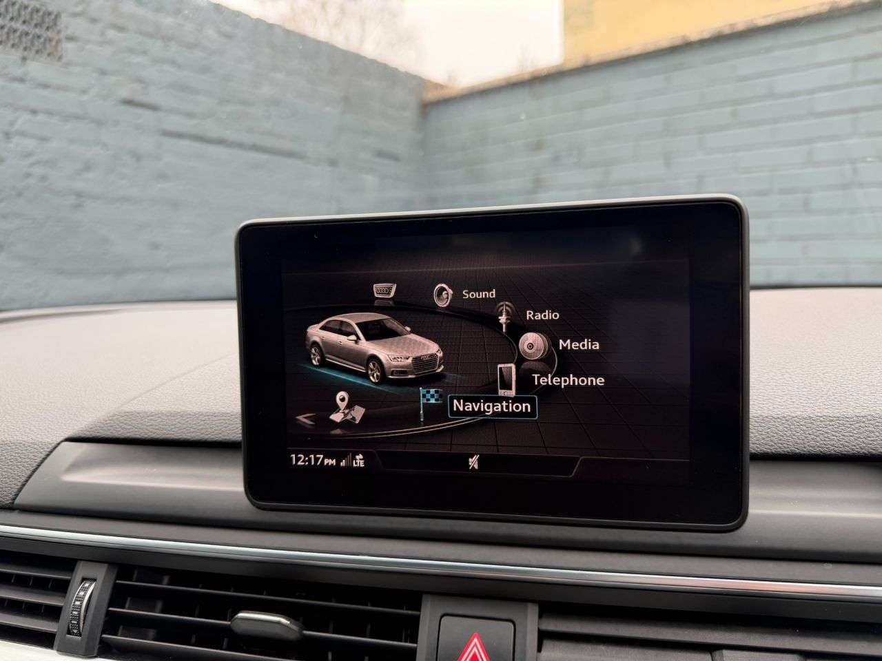 2017 AUDI A4 2017 AUDI A4