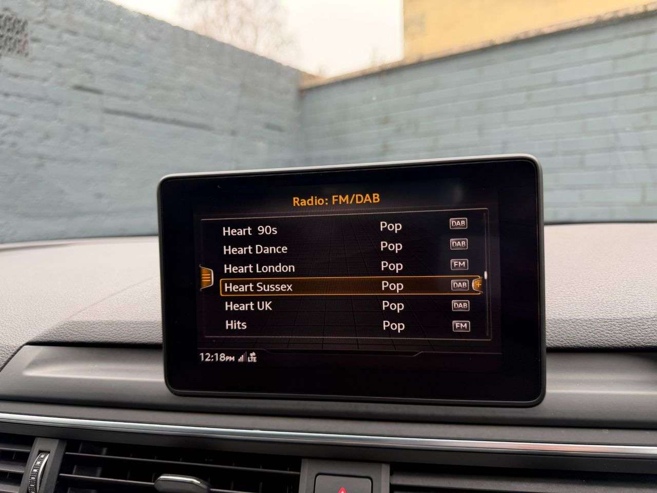 2017 AUDI A4 2017 AUDI A4