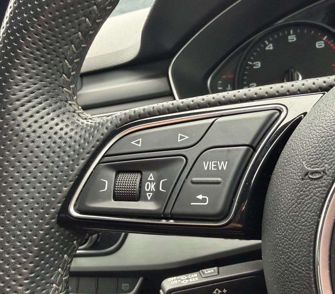 2017 AUDI A4 2017 AUDI A4