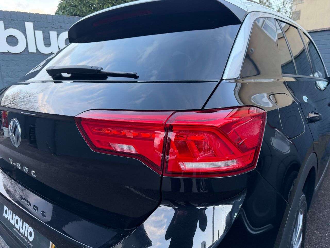 2019 VOLKSWAGEN T-ROC 2019 VOLKSWAGEN T-ROC