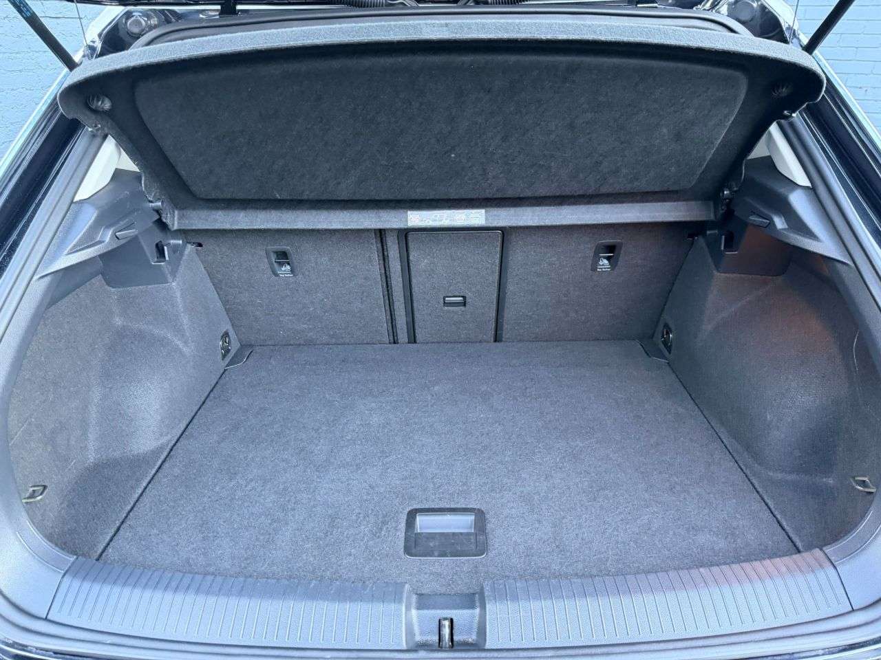 2019 VOLKSWAGEN T-ROC 2019 VOLKSWAGEN T-ROC