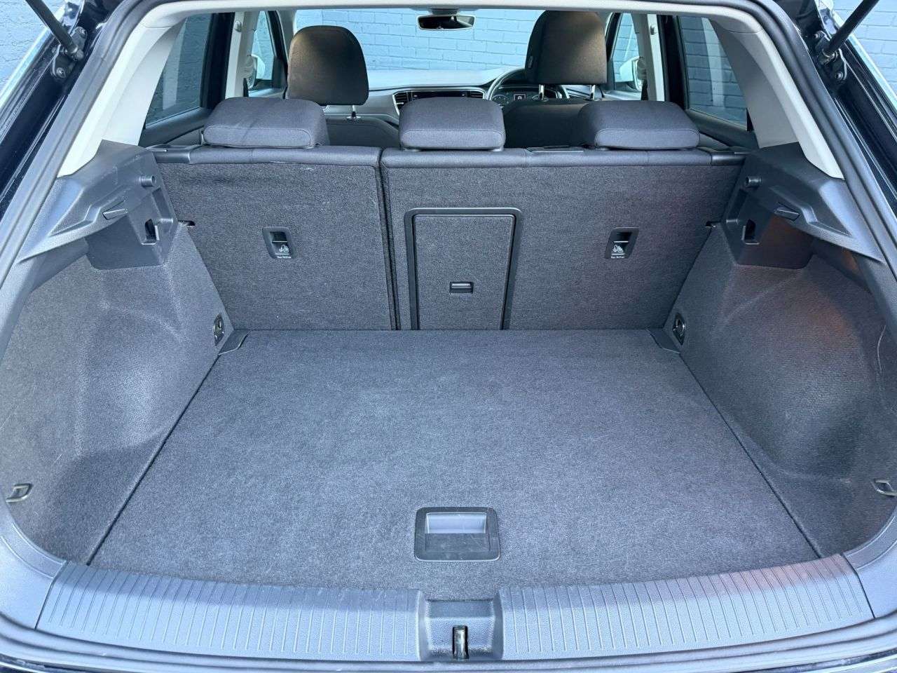 2019 VOLKSWAGEN T-ROC 2019 VOLKSWAGEN T-ROC