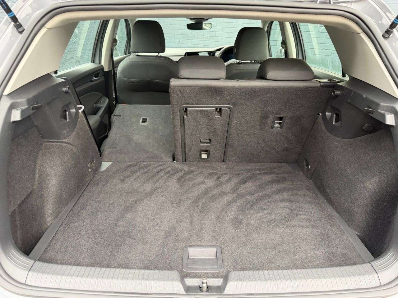 2021 VOLKSWAGEN GOLF 2021 VOLKSWAGEN GOLF