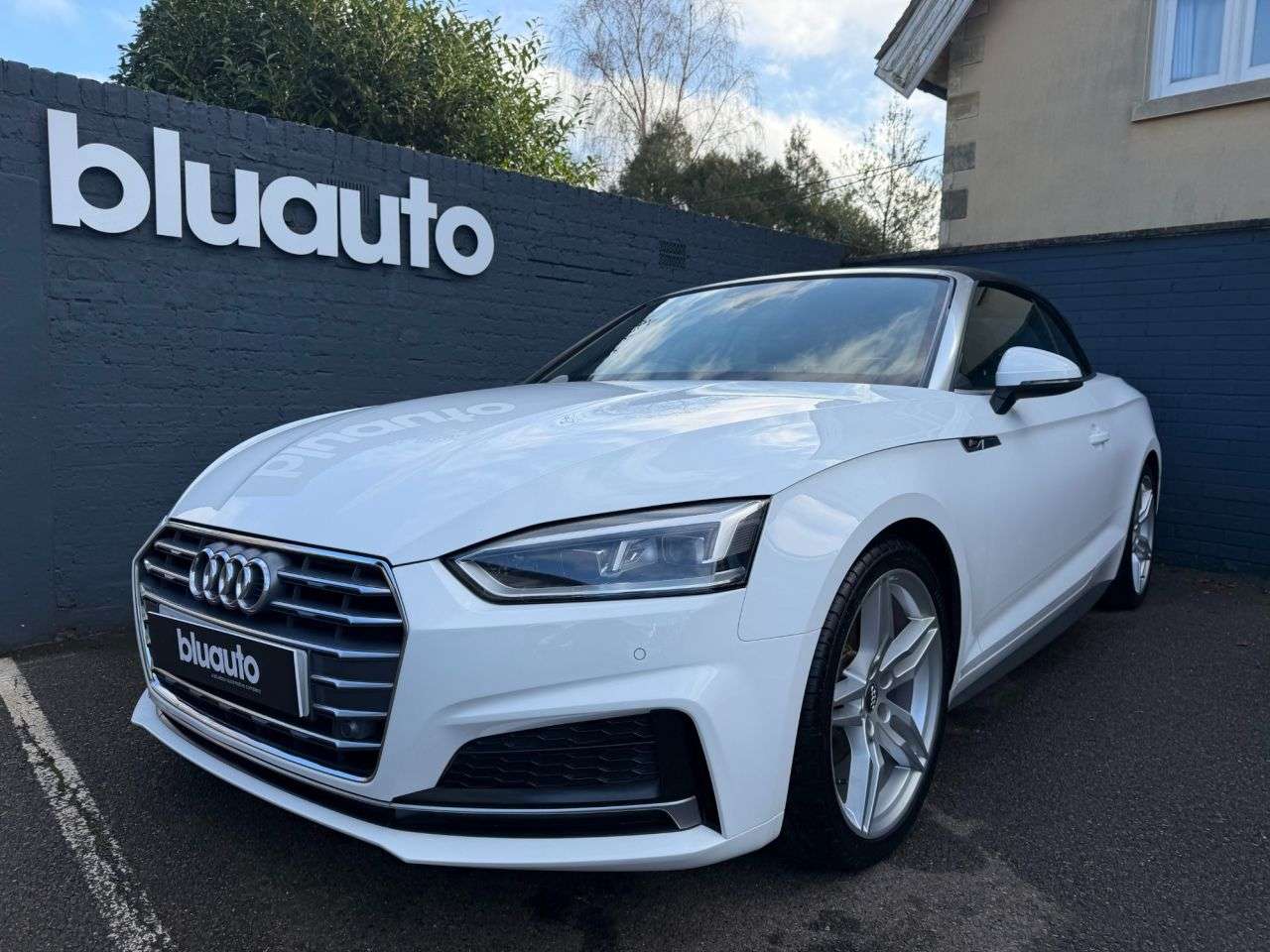 A 2017 AUDI A5 CABRIOLET 2.0 TFSI S line Convertible 2dr Petrol Manual Euro 6 (s/s) (190 ps) Heated A 2017 AUDI A5 CABRIOLET 2.0 TFSI S line Convertible 2dr Petrol Manual Euro 6 (s/s) (190 ps) Heated