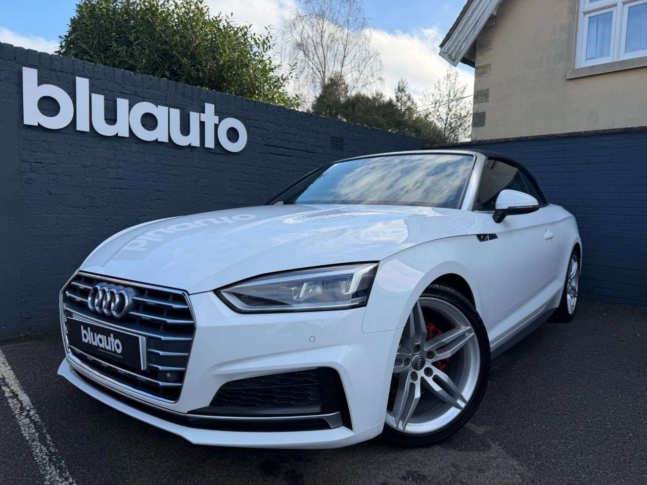 A 2017 AUDI A5 CABRIOLET 2.0 TFSI S line Convertible 2dr Petrol Manual Euro 6 (s/s) (190 ps) Heated A 2017 AUDI A5 CABRIOLET 2.0 TFSI S line Convertible 2dr Petrol Manual Euro 6 (s/s) (190 ps) Heated