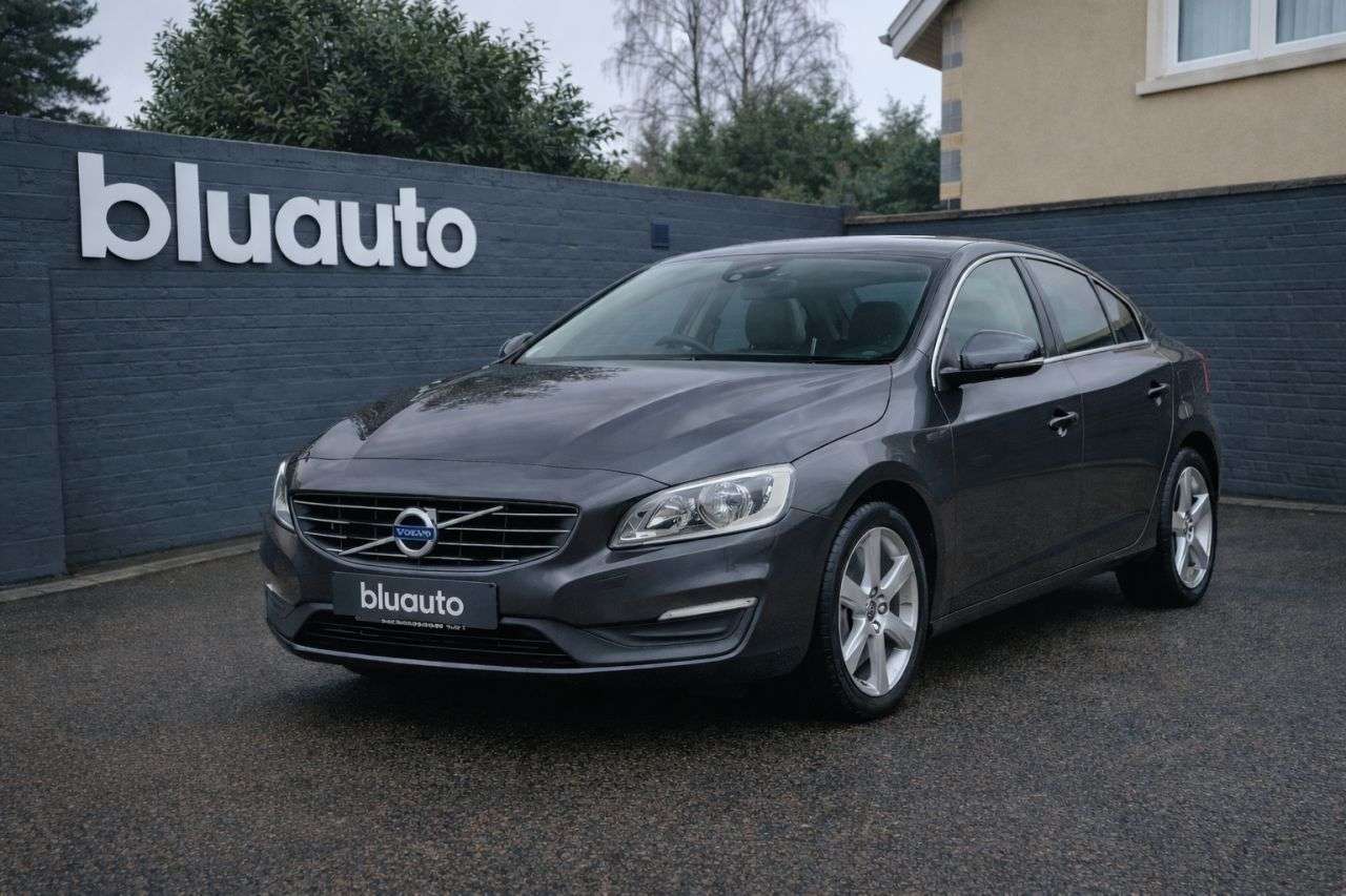 A 2018 VOLVO S60 2.0 T4 SE Nav Saloon 4dr Petrol Manual Euro 6 (s/s) (190 ps) A 2018 VOLVO S60 2.0 T4 SE Nav Saloon 4dr Petrol Manual Euro 6 (s/s) (190 ps)