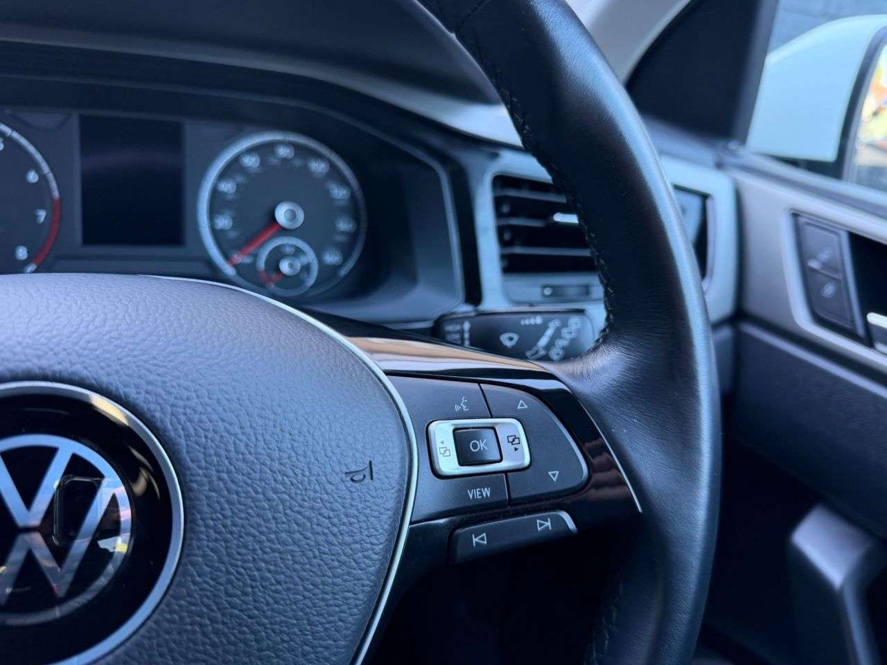 2021 VOLKSWAGEN POLO 2021 VOLKSWAGEN POLO