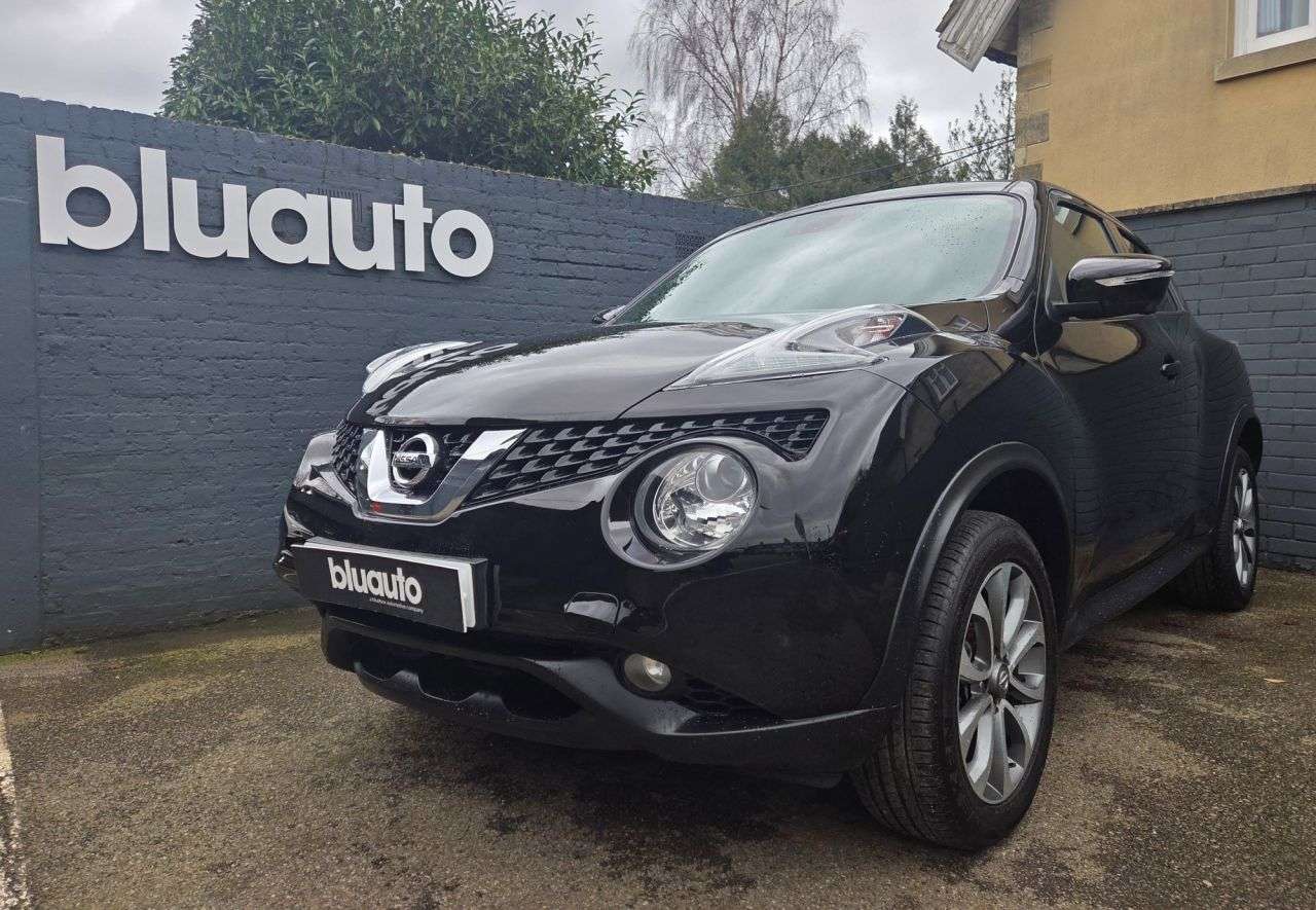 A 2017 NISSAN JUKE 1.6 Tekna SUV 5dr Petrol XTRON Euro 6 (117 ps) Front & Rear Camera, SatNav A 2017 NISSAN JUKE 1.6 Tekna SUV 5dr Petrol XTRON Euro 6 (117 ps) Front & Rear Camera, SatNav