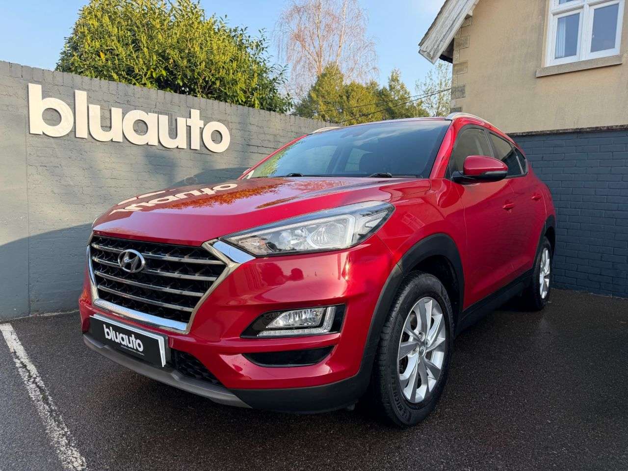 A 2019 HYUNDAI TUCSON 1.6 T-GDi SE Nav SUV 5dr Petrol DCT Euro 6 (s/s) (177 ps) Android Auto / Sa A 2019 HYUNDAI TUCSON 1.6 T-GDi SE Nav SUV 5dr Petrol DCT Euro 6 (s/s) (177 ps) Android Auto / Sa
