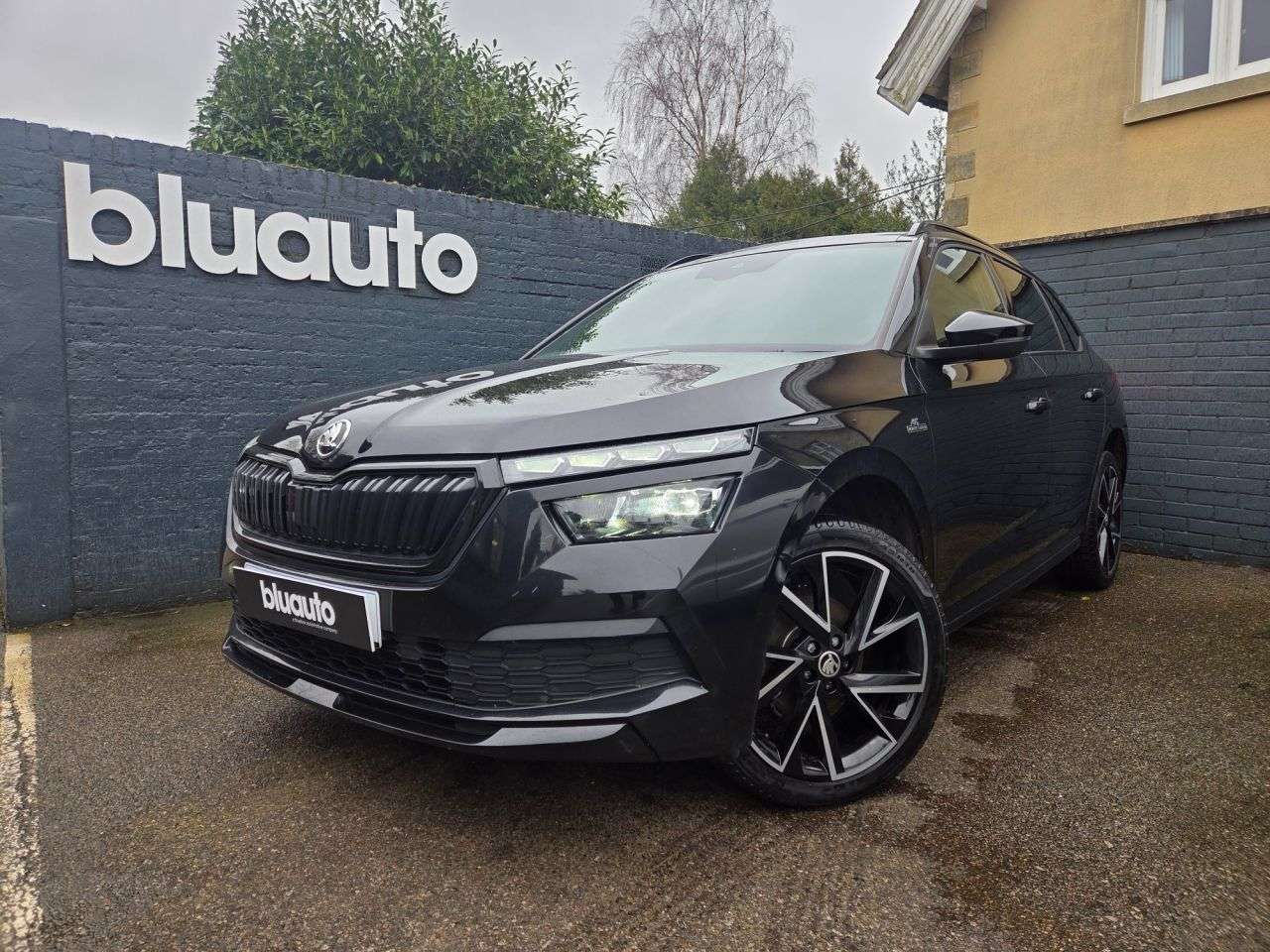 A 2021 SKODA KAMIQ 1.5 TSI ACT Monte Carlo SUV 5dr Petrol Manual Euro 6 (s/s) (150 ps) Digital A 2021 SKODA KAMIQ 1.5 TSI ACT Monte Carlo SUV 5dr Petrol Manual Euro 6 (s/s) (150 ps) Digital