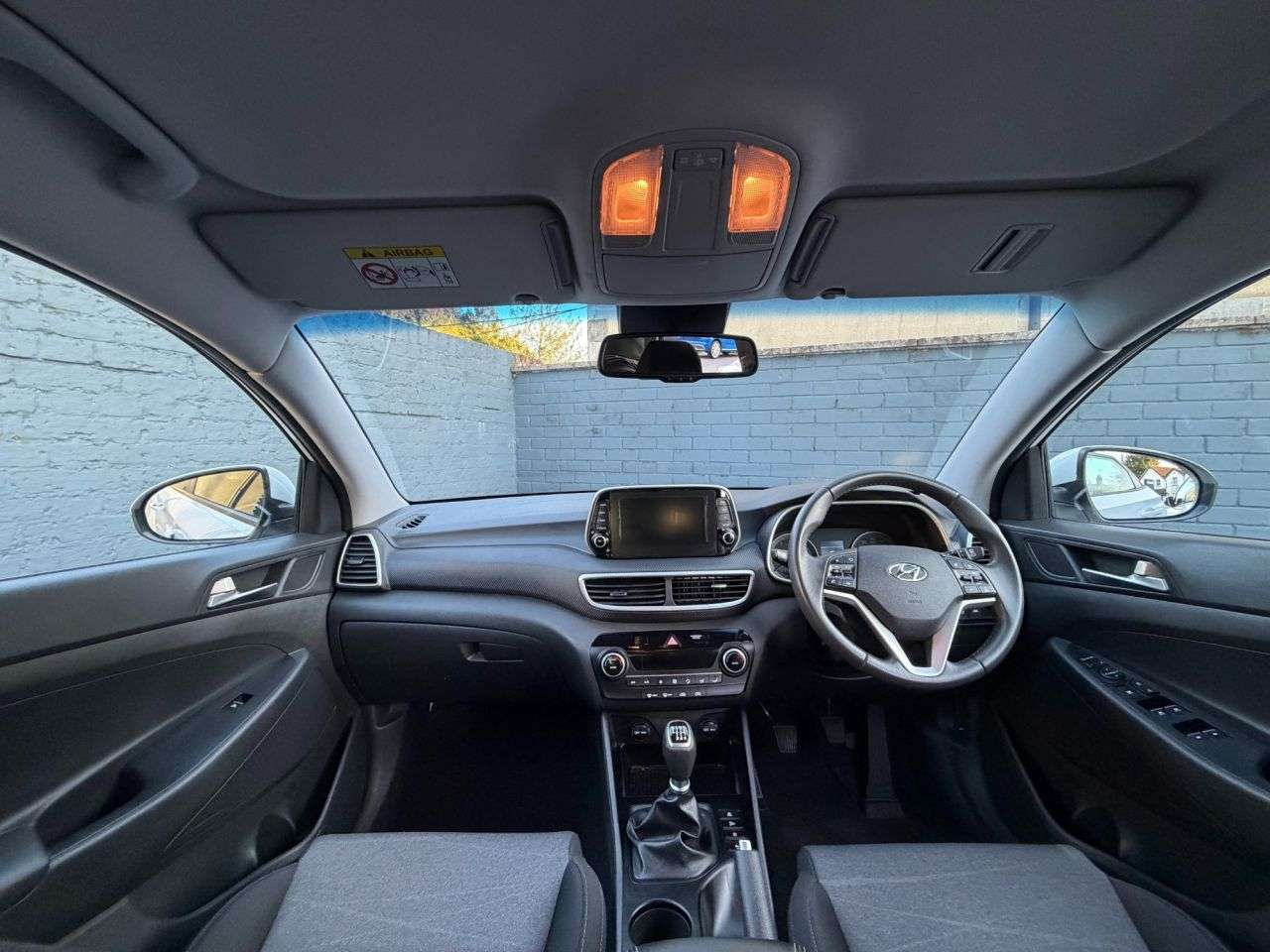 A 2019 HYUNDAI TUCSON 1.6 GDi SE Nav SUV 5dr Petrol Manual Euro 6 (s/s) (132 ps) AppleCar Play / A 2019 HYUNDAI TUCSON 1.6 GDi SE Nav SUV 5dr Petrol Manual Euro 6 (s/s) (132 ps) AppleCar Play /