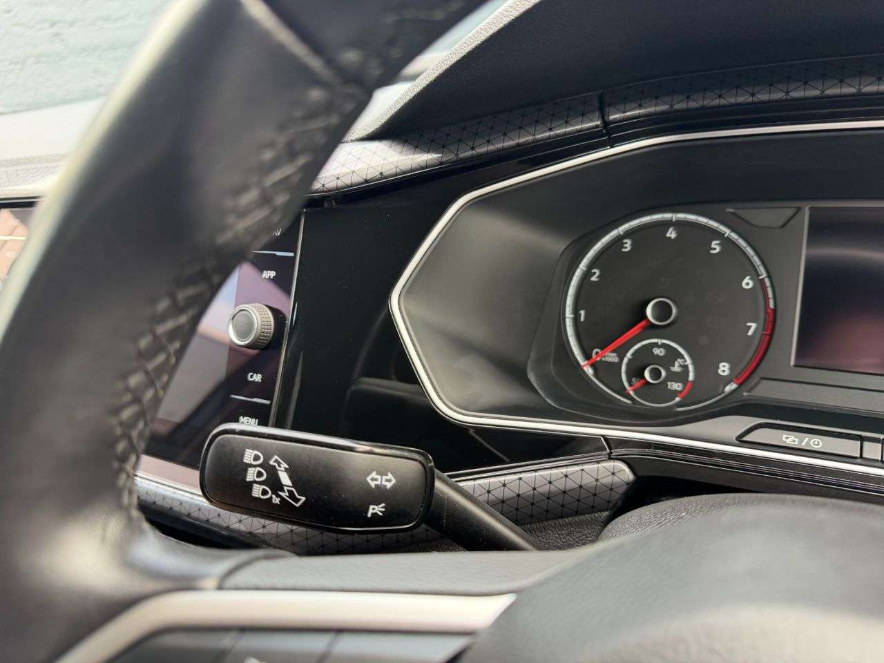 2020 VOLKSWAGEN T-CROSS 2020 VOLKSWAGEN T-CROSS