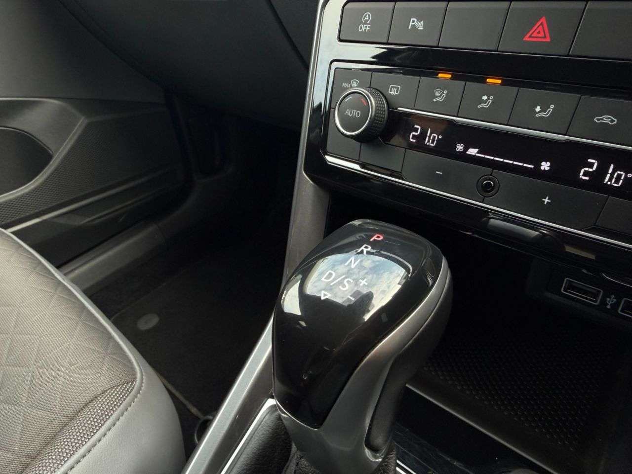 2020 VOLKSWAGEN T-CROSS 2020 VOLKSWAGEN T-CROSS