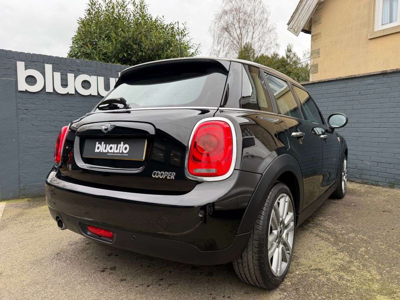 2017 MINI HATCH 2017 MINI HATCH