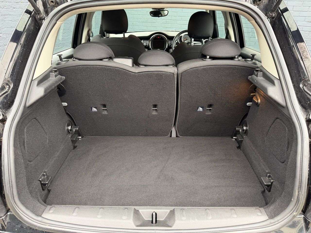 2017 MINI HATCH 2017 MINI HATCH