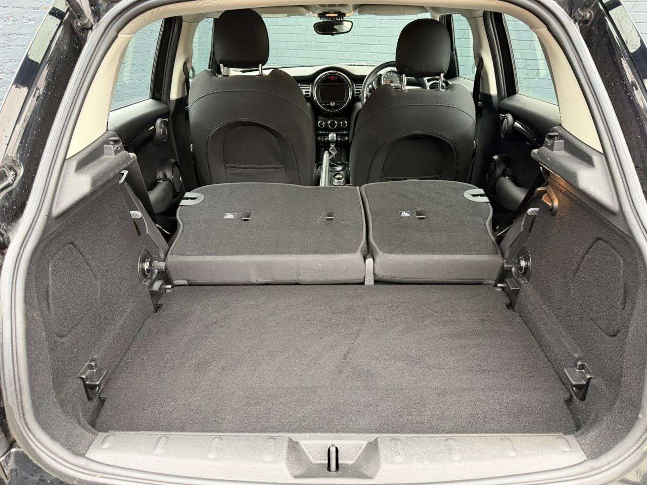 2017 MINI HATCH 2017 MINI HATCH