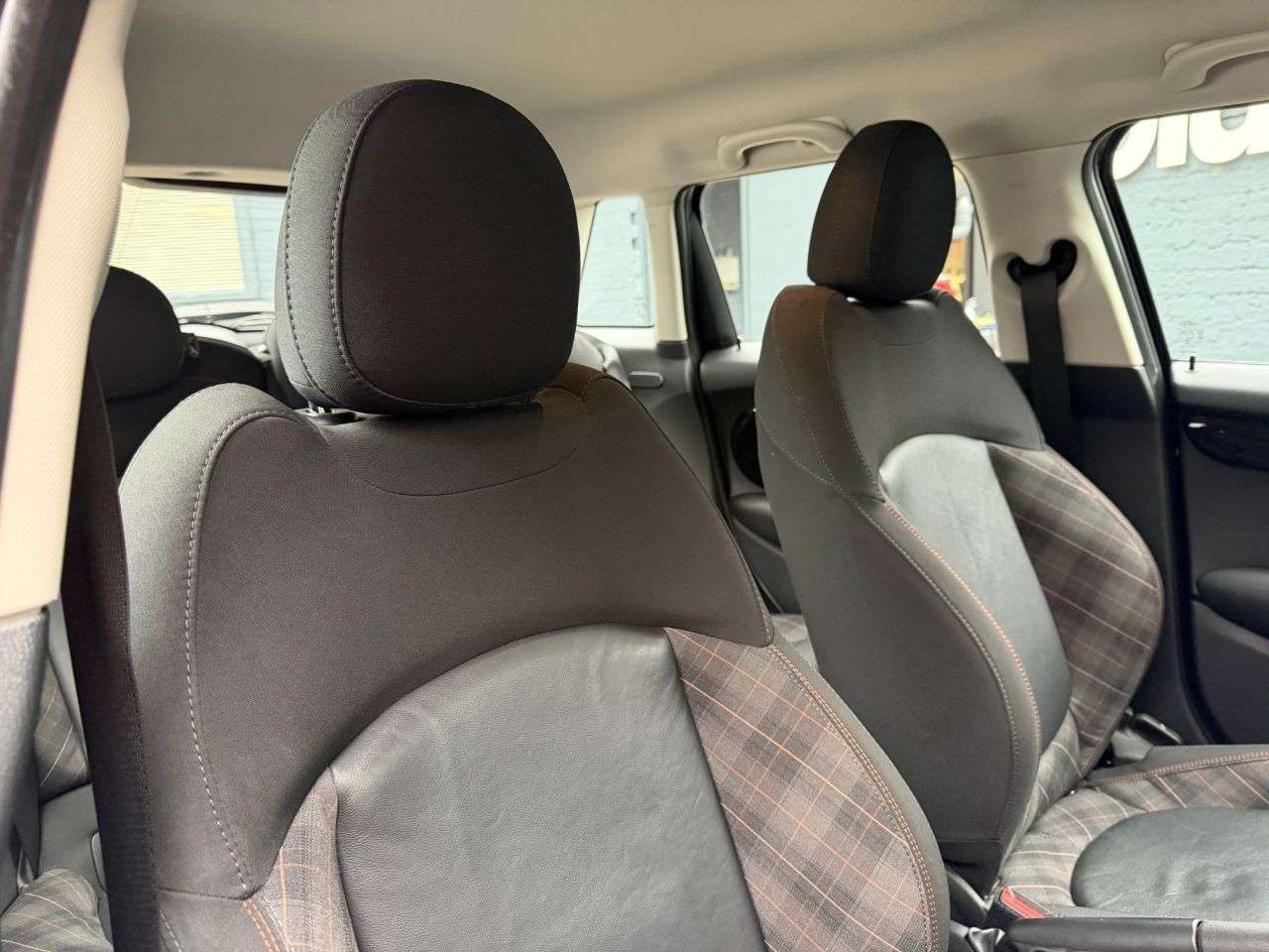 2017 MINI HATCH 2017 MINI HATCH