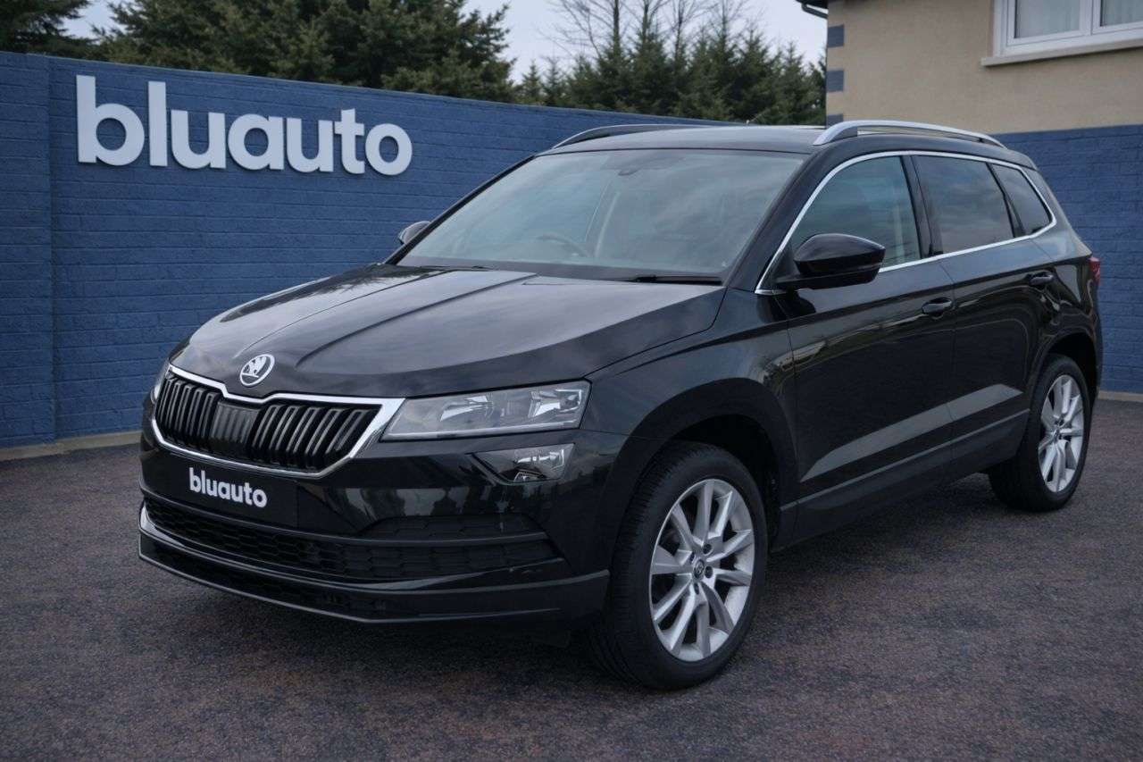 A 2019 SKODA KAROQ 1.5 TSI ACT SE L SUV 5dr Petrol DSG Euro 6 (s/s) (150 ps) A 2019 SKODA KAROQ 1.5 TSI ACT SE L SUV 5dr Petrol DSG Euro 6 (s/s) (150 ps)