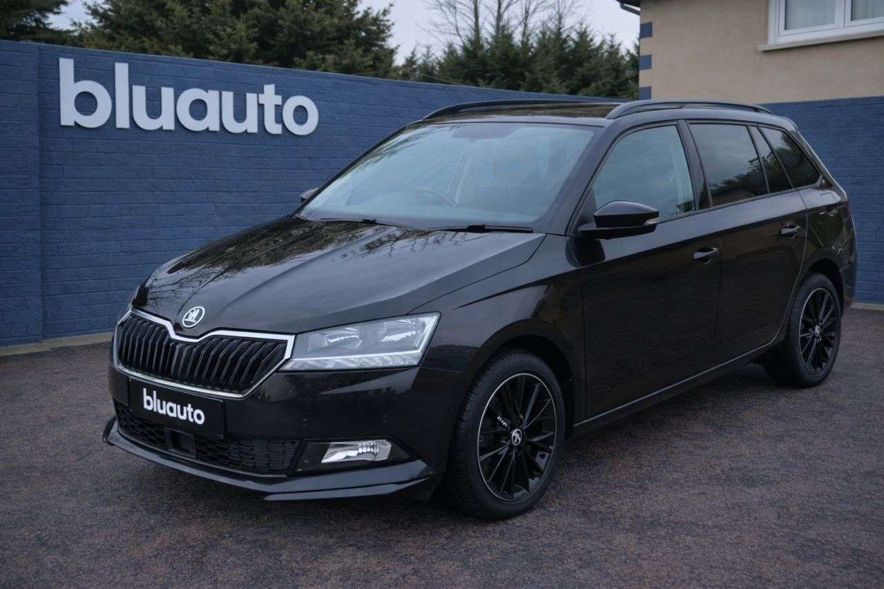 A 2019 SKODA FABIA 1.0 TSI Monte Carlo Estate 5dr Petrol Manual Euro 6 (s/s) (95 ps) A 2019 SKODA FABIA 1.0 TSI Monte Carlo Estate 5dr Petrol Manual Euro 6 (s/s) (95 ps)