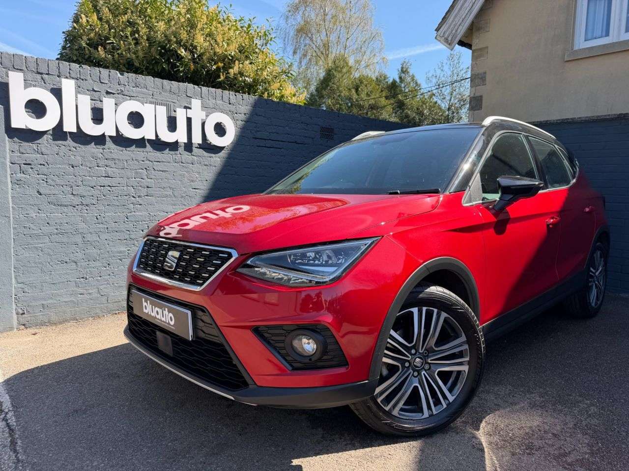 A 2020 SEAT ARONA 1.0 TSI GPF XCELLENCE SUV 5dr Petrol DSG Euro 6 (s/s) (115 ps) Apple Car Pl A 2020 SEAT ARONA 1.0 TSI GPF XCELLENCE SUV 5dr Petrol DSG Euro 6 (s/s) (115 ps) Apple Car Pl