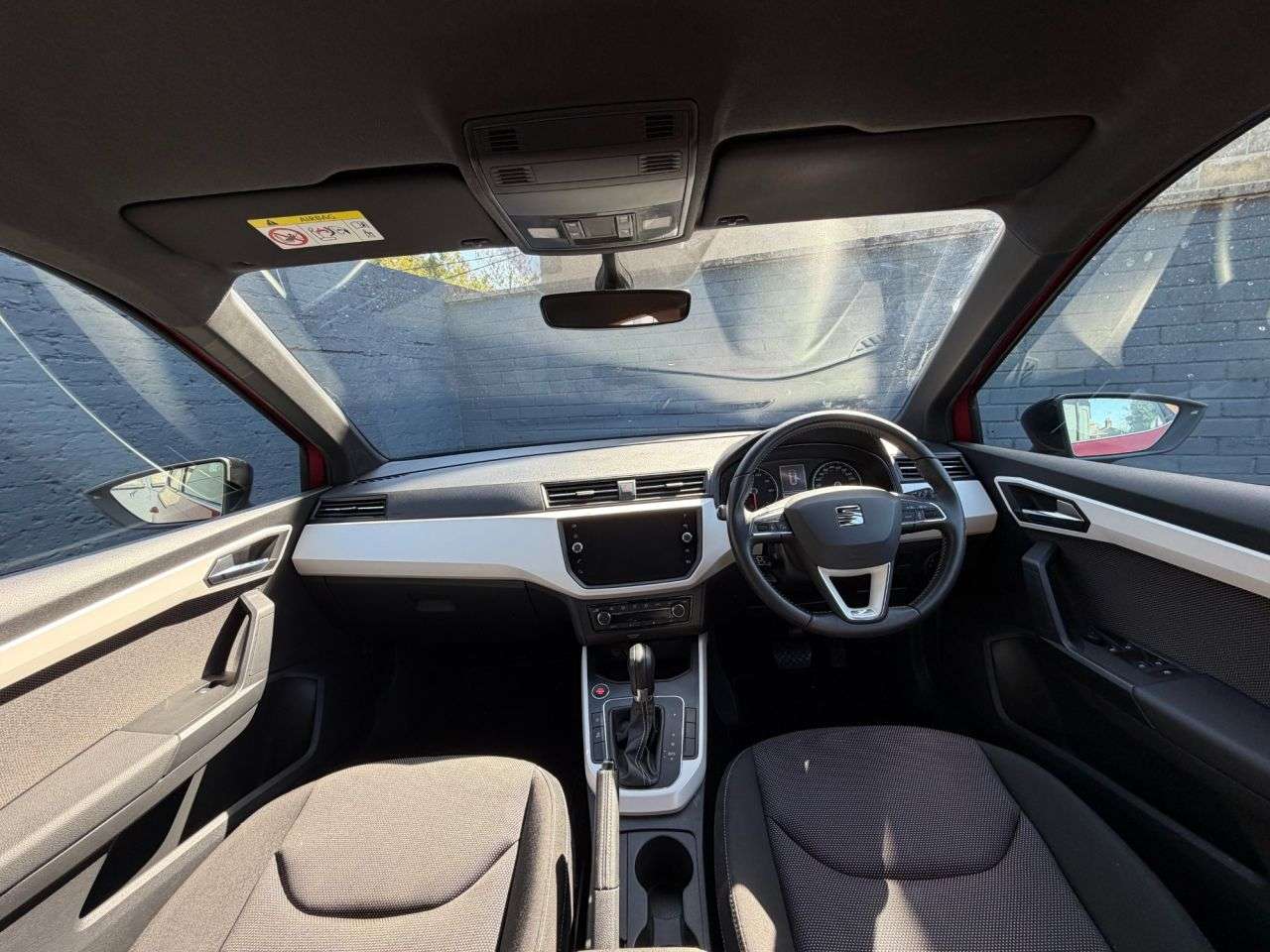 A 2020 SEAT ARONA 1.0 TSI GPF XCELLENCE SUV 5dr Petrol DSG Euro 6 (s/s) (115 ps) Apple Car Pl A 2020 SEAT ARONA 1.0 TSI GPF XCELLENCE SUV 5dr Petrol DSG Euro 6 (s/s) (115 ps) Apple Car Pl