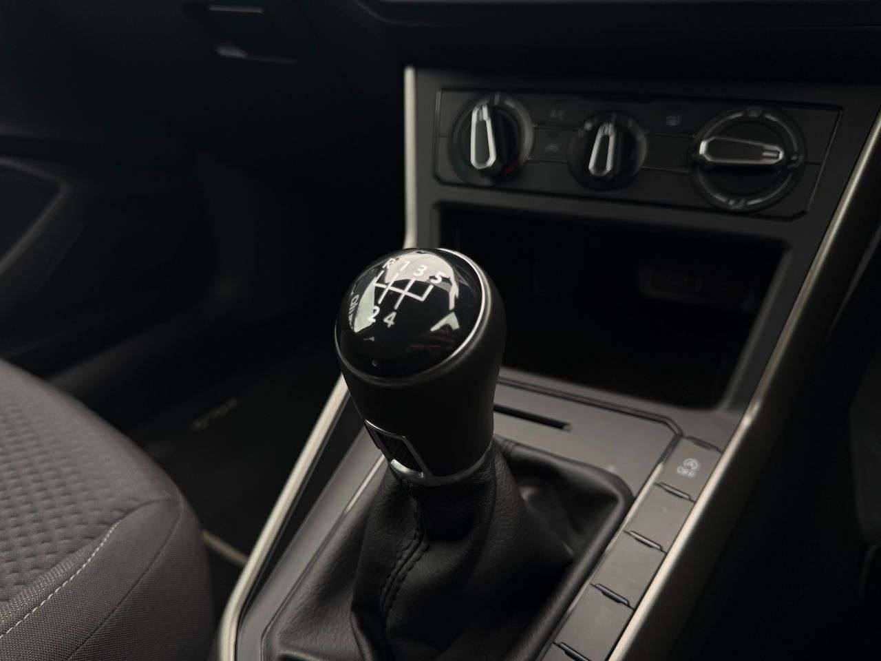 2021 VOLKSWAGEN POLO 2021 VOLKSWAGEN POLO