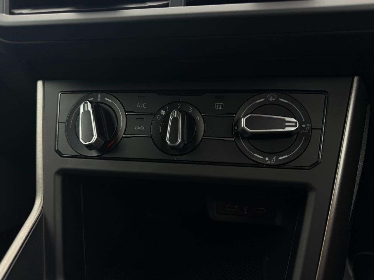 2021 VOLKSWAGEN POLO 2021 VOLKSWAGEN POLO