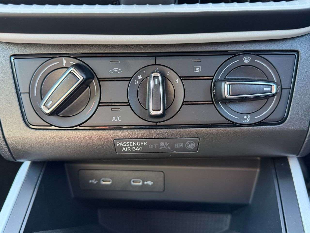2023 SEAT ARONA 2023 SEAT ARONA
