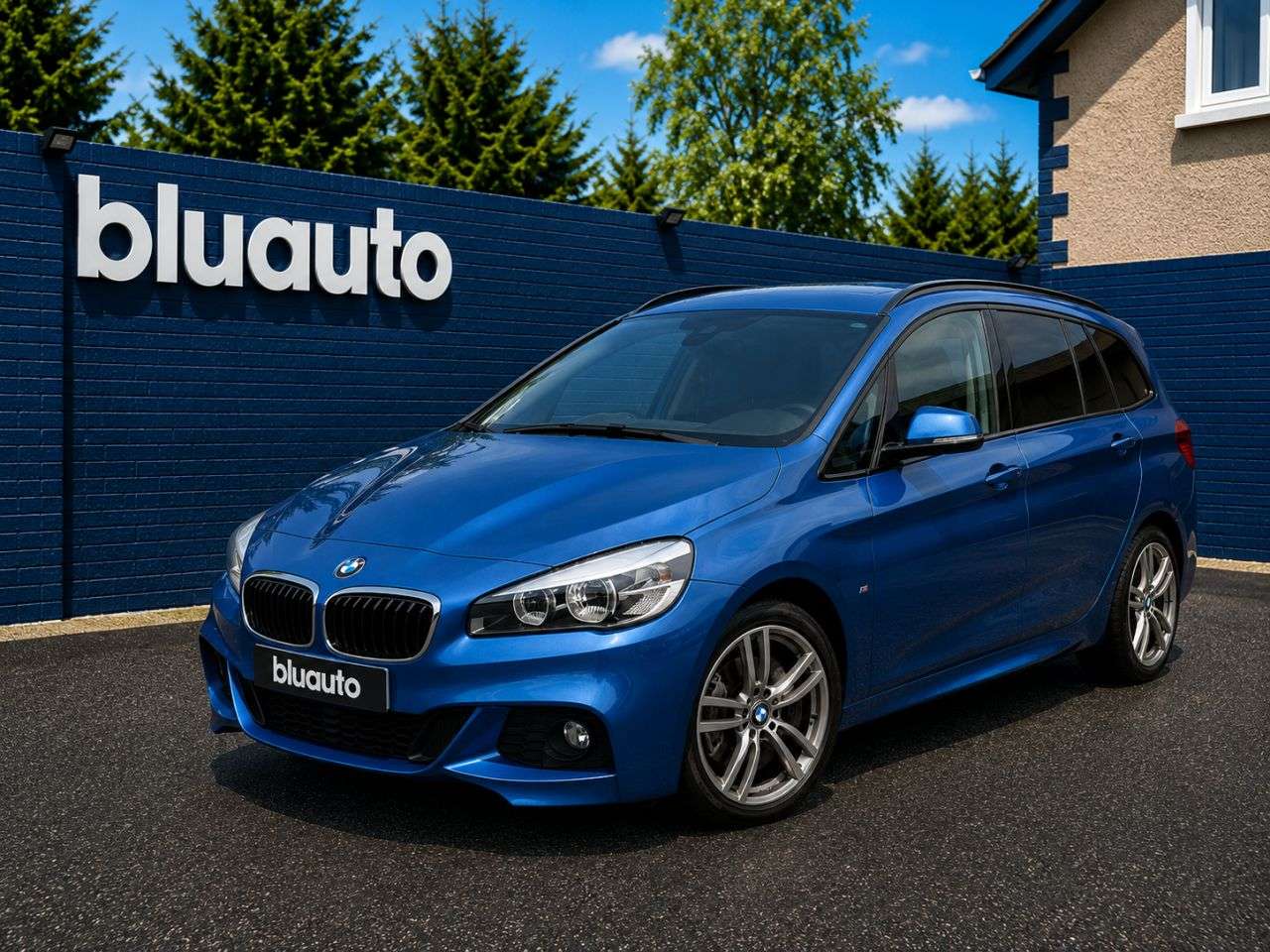 A 2017 BMW 2 SERIES GRAN TOURER 1.5 218i M Sport MPV 5dr Petrol Auto Euro 6 (s/s) (136 ps) A 2017 BMW 2 SERIES GRAN TOURER 1.5 218i M Sport MPV 5dr Petrol Auto Euro 6 (s/s) (136 ps)